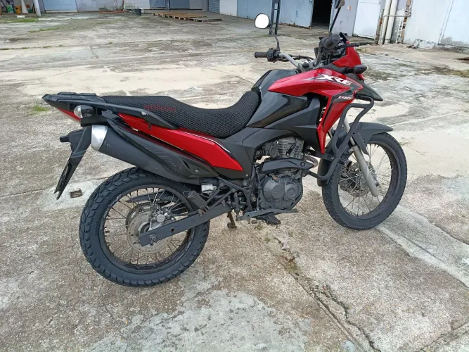 Vendo XRE 190 2018