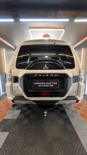 Mitsubishi Pajero HPE Full 3.2 4X4 T.i.dies. 5P AUT 2016