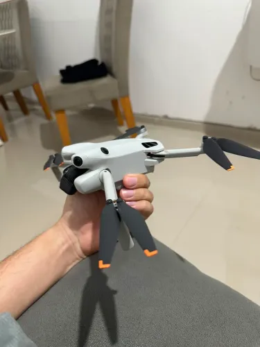 Drone Dji Mini 4 Pro, Combo Plus com tela. Com NF