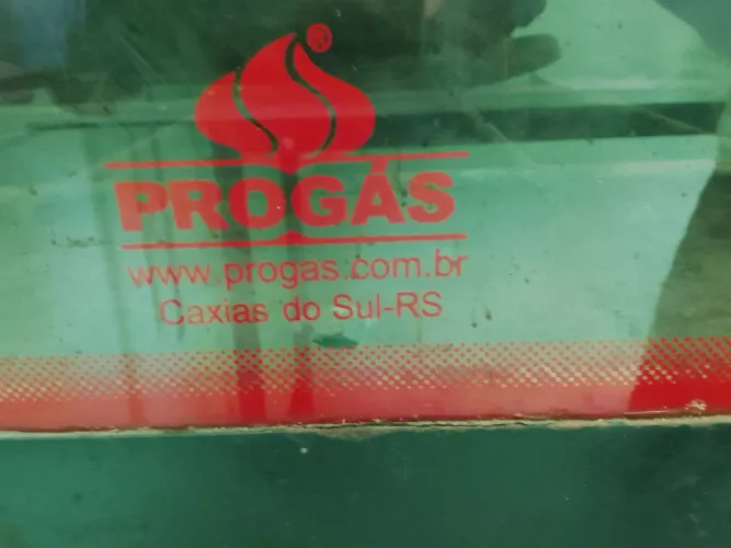 Forno para pão e bolo