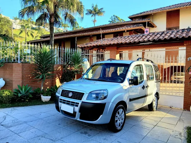 Fiat Doblo Essence 1.8 Flex 16V 5P 2020