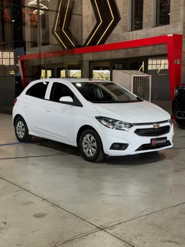 Chevrolet Onix Hatch LT 1.0 8V Flex Mec. 4P 2019