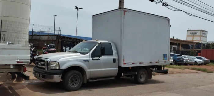 Ford F-350 3.9 Cummins Turbo Diesel Mec. 2011
