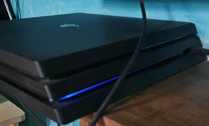 PS4 PRO 1TB
