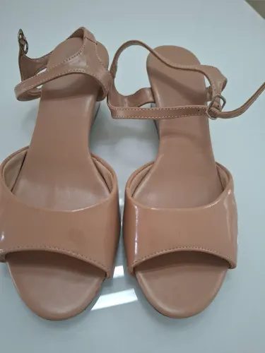 Sandália Nude