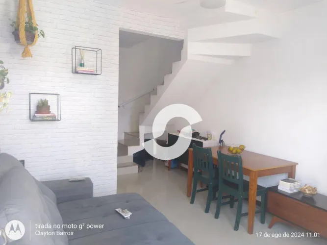 Casa com 2 dormitórios à venda, 69 m² por R$ 460.000,00 - Largo do Barradas - Niterói/RJ