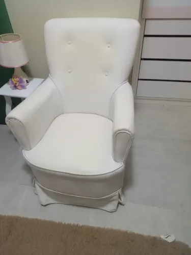 Poltrona de amamentação balanço 