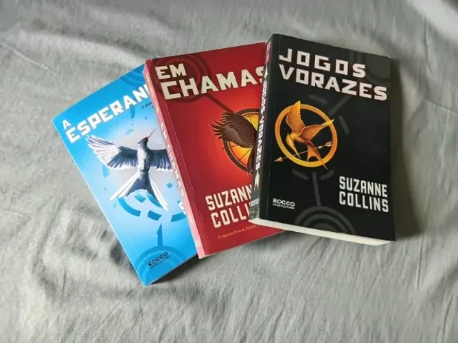 TRILOGIA JOGOS VORAZES