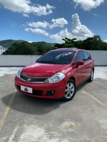 Nissan Tiida SL 1.8/1.8 Flex 16V Aut. 2011