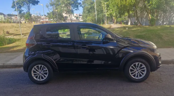 Fiat Mobi Like 1.0 Fire Flex 5P. 2021