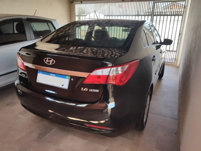 Hyundai HB20S C.plus/c.style 1.6 Flex 16V Mec.4p 2015