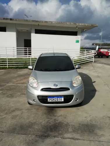 Nissan March SV 1.6 16V Flex Fuel 2013