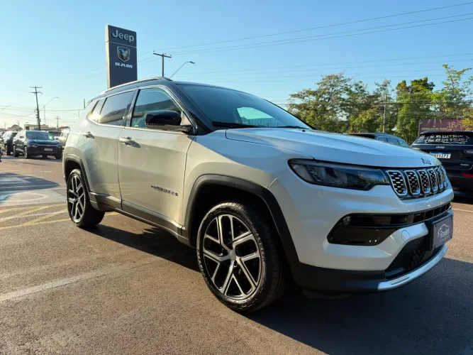Jeep Compass Limited T270 1.3 TB 4X2 Flex AUT 2025