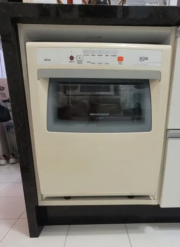 Lava-louças Brastemp 10 serviços, cor branca, 220v