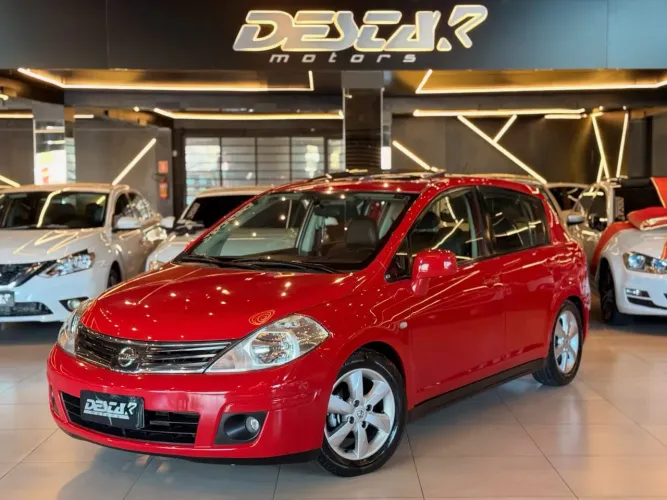 Nissan Tiida SL 1.8/1.8 Flex 16V Aut. 2011