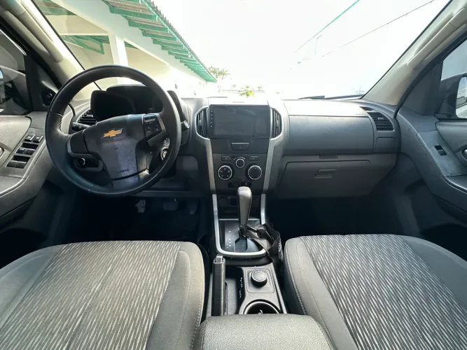 Chevrolet S10 Pick-up LT 2.8 TDI 4X4 CD Diesel AUT 2013