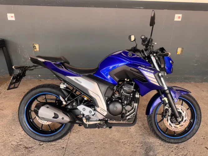YAMAHA FZ25 FAZER 2023(IMPECÁVEL)