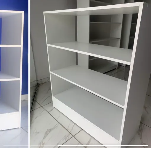 Balcão com 3 divisórias