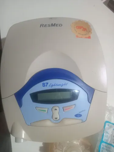 CPAP ResMed S7 Lightweight - Aparelho para Apneia (Usado)