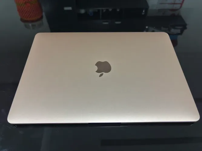 Macbook M1 Air