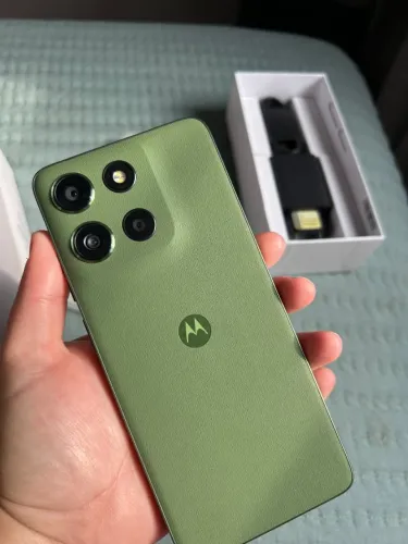 Motorola Moto G56 5G 256GB 12GB RAM Dual SIM Verde - Novo com Nota Fiscal