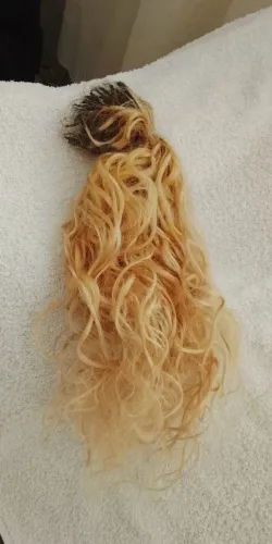 Cabelo humano cacheada 