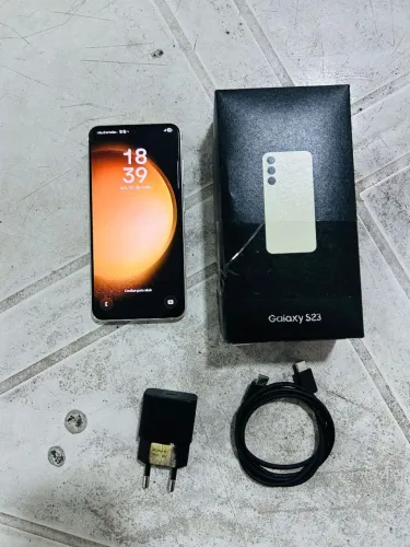 Samsung Galaxy s23, 128Gb de Memória Interna, 8Gb de RAM, WhatsApp: *06. 