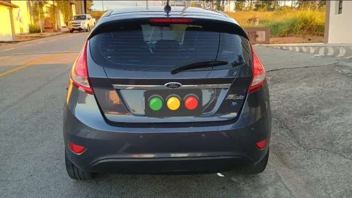 Ford Fiesta SE 1.6 16V Flex 5P 2013