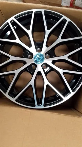 Vendo jogo de rodas aro 18 