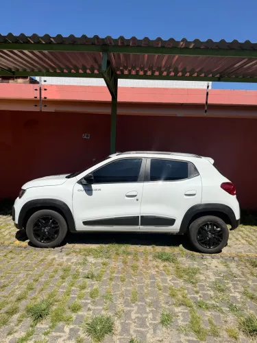 Renault Kwid Outsider 1.0 Flex 12V 5P Mec. 2020