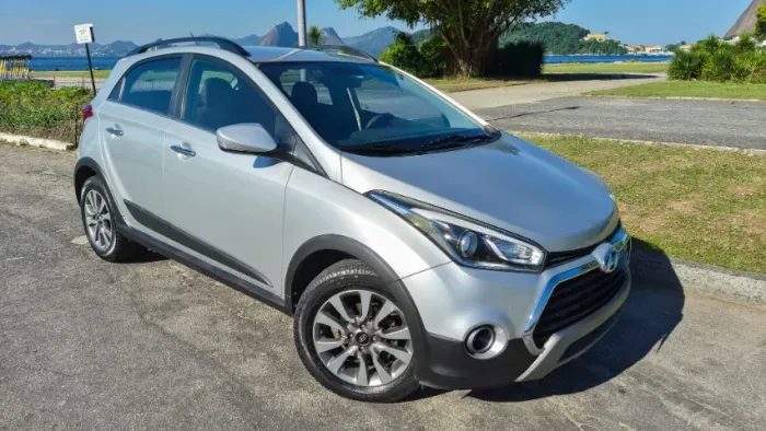 Hyundai HB20X Premium 1.6 Flex 16V Aut. 2016