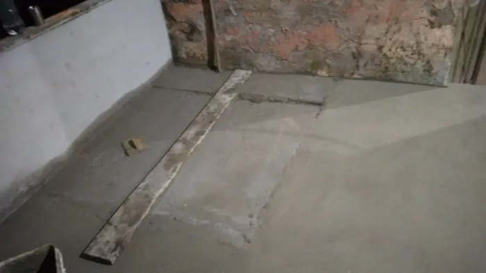 Construção reformas e acabamento