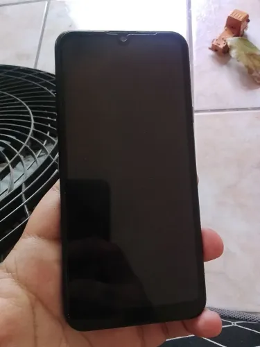 LG k40s