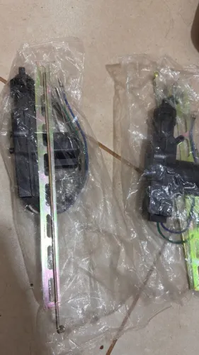Trava elétrica 4 portas universal