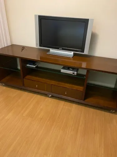 Rack TV de madeira