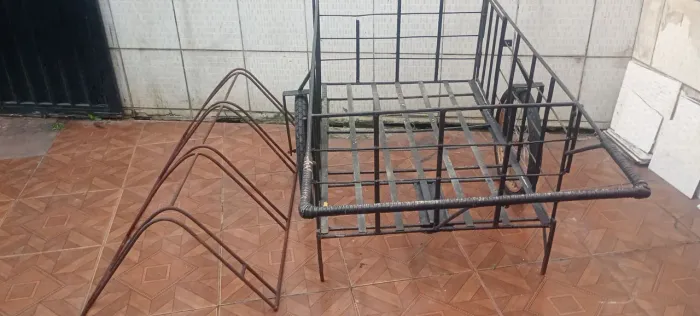 Vendo carrinho de feira mais ferro para estacionar bicicleta