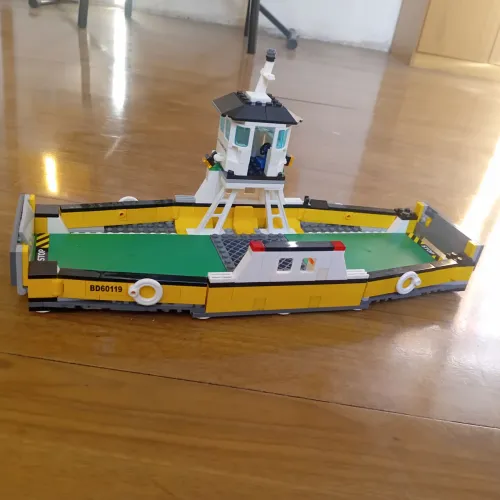 Lego Barco balsa completo