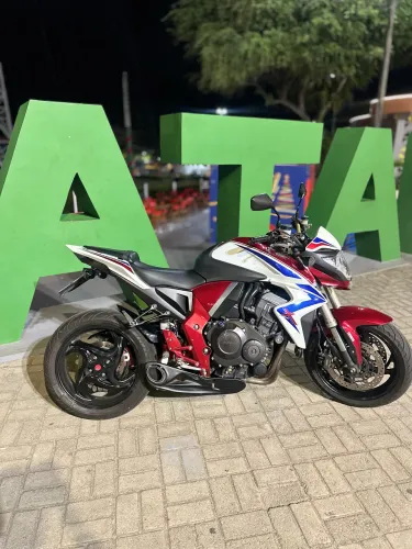 Honda cb 1000R Barracuda