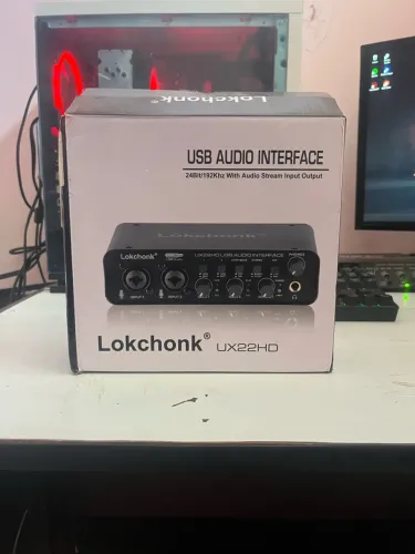 ? VENDO INTERFACE DE ÁUDIO LOKCHONK UX22HD USB  ? Valor: R$ 400 ? preço negociável!