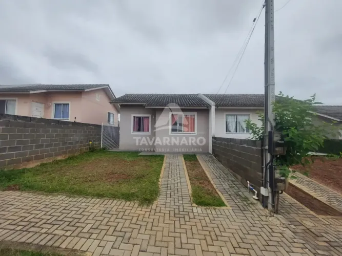 Casa Condomínio em Ponta Grossa