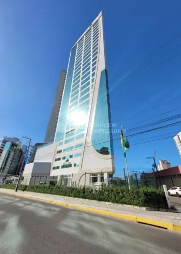 SALA COMERCIAL PARA VENDA EM MEIA PRAIA