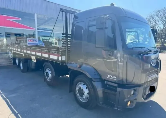 Ford cargo 3031 6x2 - Ano 2019 Carroceria