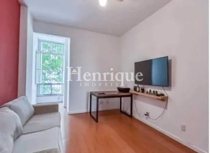 Apartamento : / Residencial / Botafogo