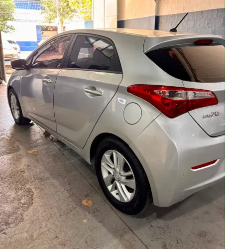 Hyundai HB20 Premium 1.6 Flex 16V Aut. 2013