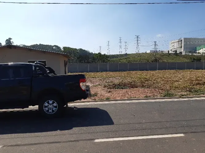 Terreno em condominio empresarial Multiplus 1 Jacareí