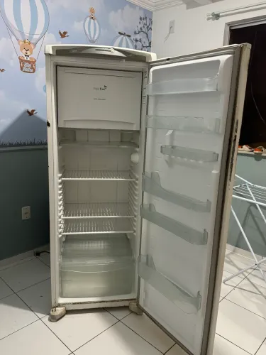 Geladeira Cônsul
