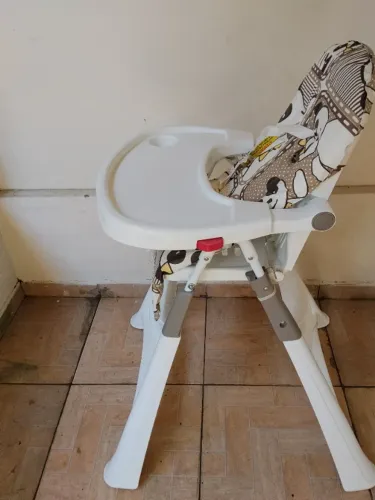 Cadeirinha de alimentação