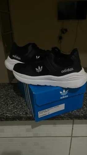 Vendo tênis adidas Sport