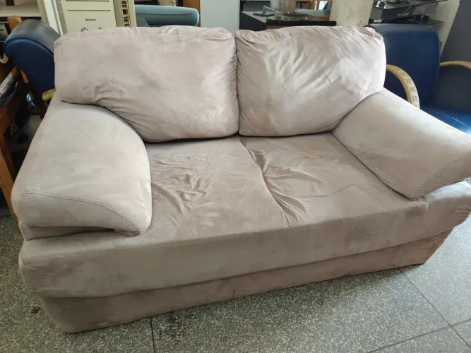 Sofá de 2 lugares 