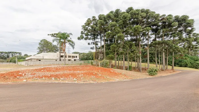 TERRENO EM CONDOMÍNIO COM 1.580M² PRIVATIVOS Terreno em condomínio com 1.580m² privativos